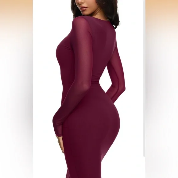 ReoRia Elegant Long-Sleeve Plum Evening Gown - Medium - Picture 5 of 10